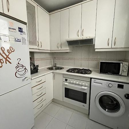 Ferienwohnung Apartamento Cerca Del Centro De Madrid Exterior foto